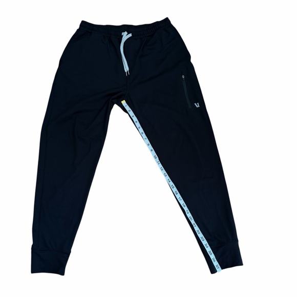 VUORI Sunday Performance Jogger in Black - Like New, Size Large - Picture 14 of 15